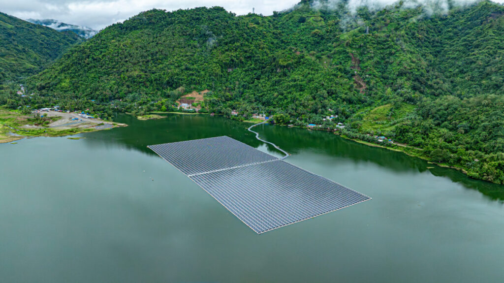 Large Scale String Array Solar System Philippines completes first MW-scale floating solar array - Power Wattz ...